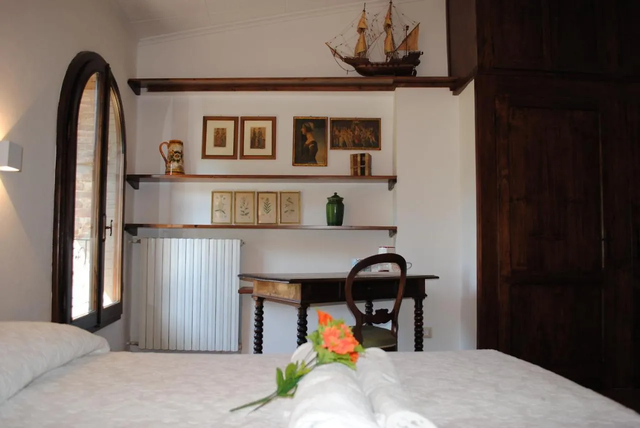 Hotel La Casa Dei Vezzi à San Gimignano Maison d'hôtes